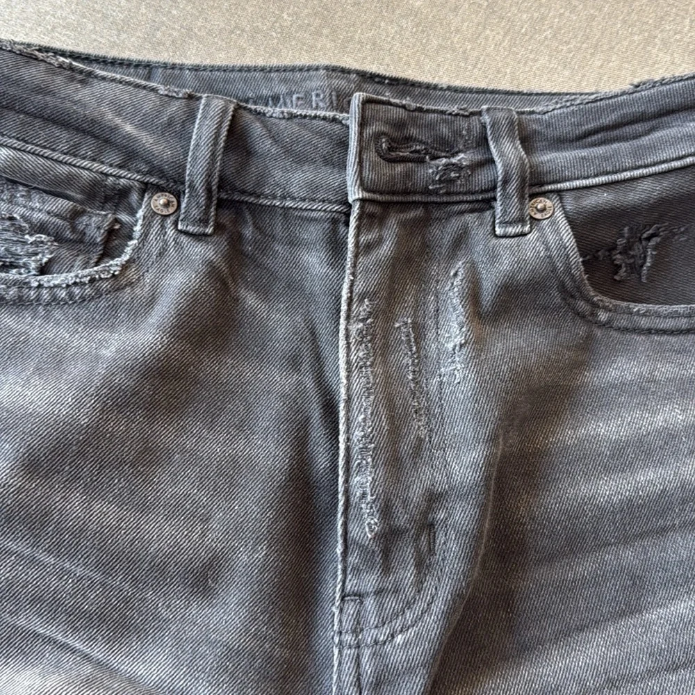 American Eagle Black Denim Shorts size 2